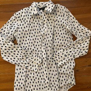 Banana Republic Button Up - 6